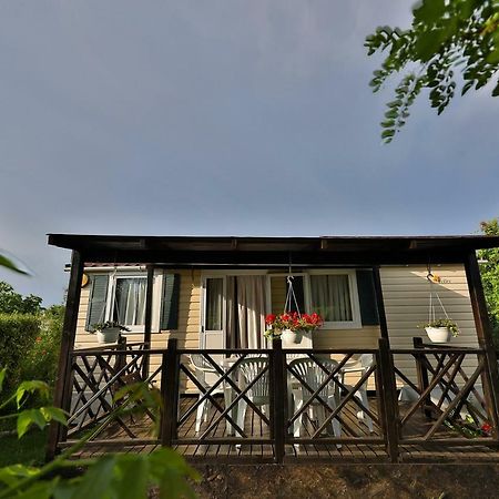 Mobile Home Grbe Nin Eksteriør billede