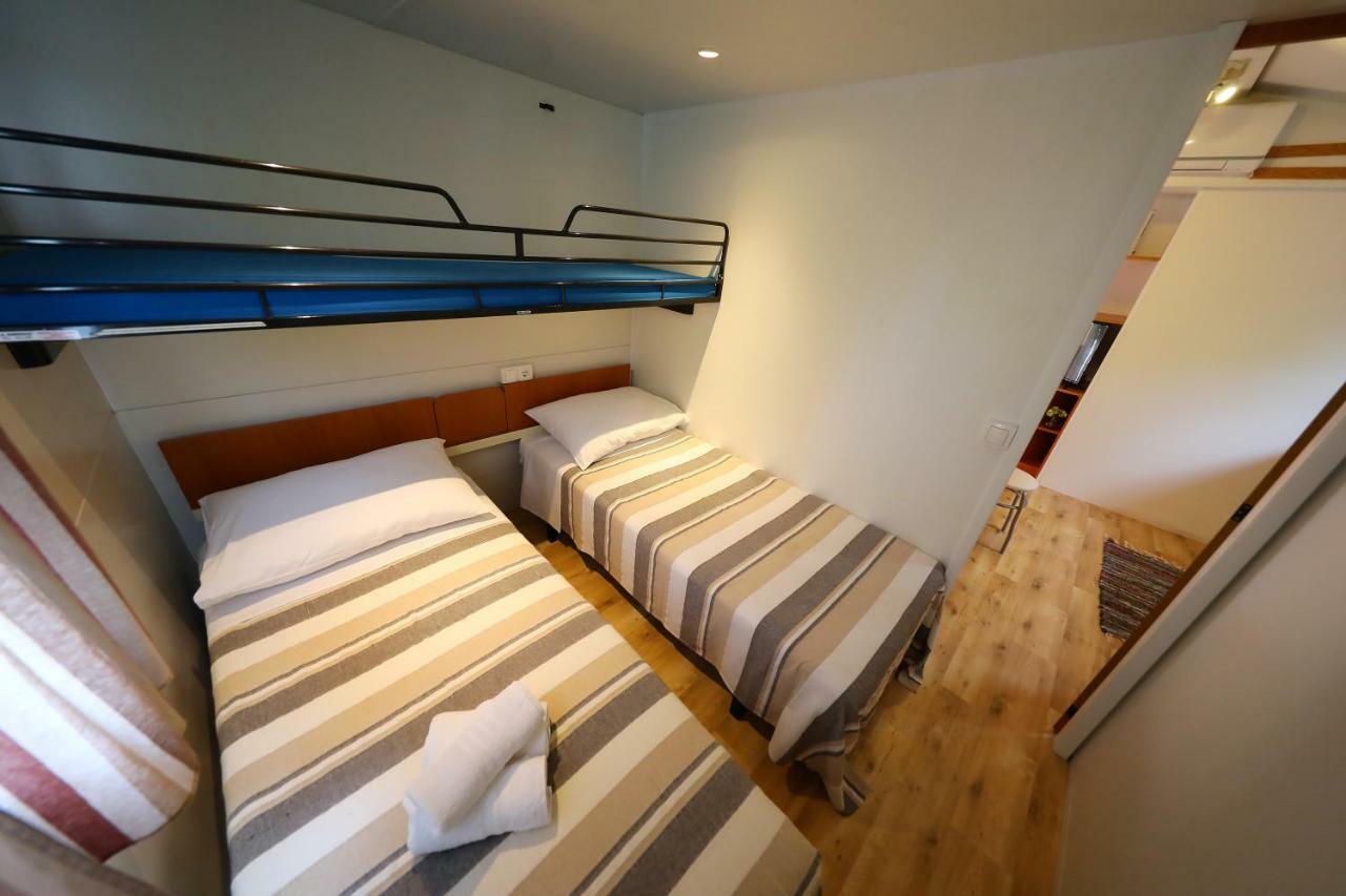 Mobile Home Grbe Nin Eksteriør billede